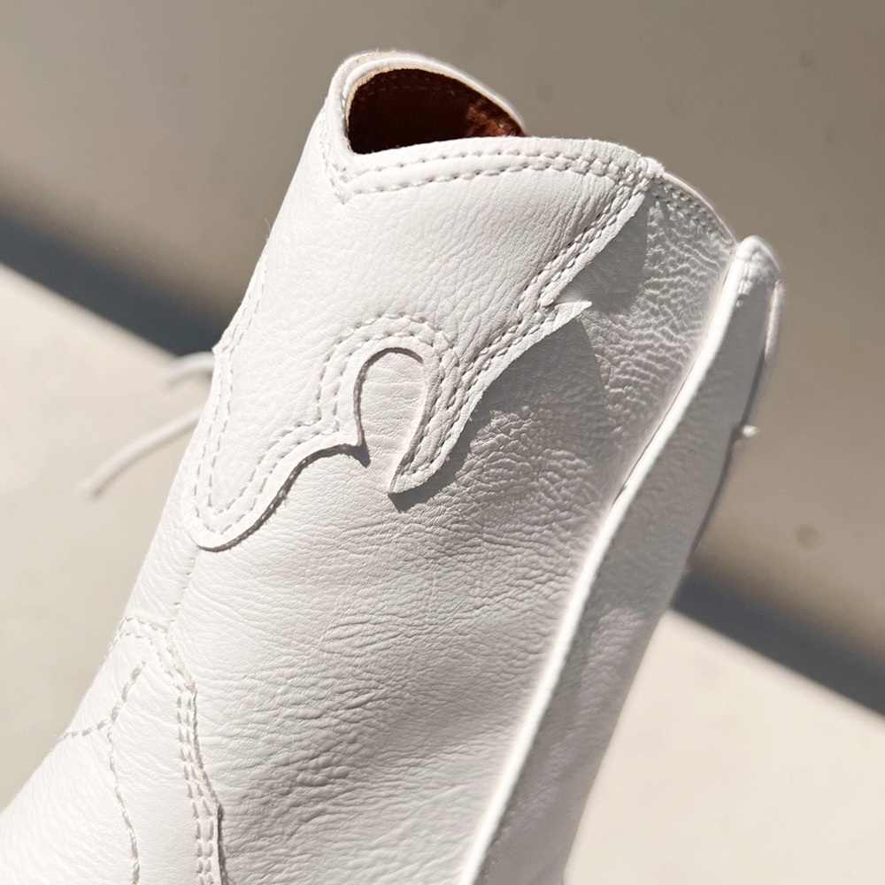 NEW Pointy Toe Stack Block Heel Zip Up Western Ankle Booties Boots Off White - Picture 7 of 15